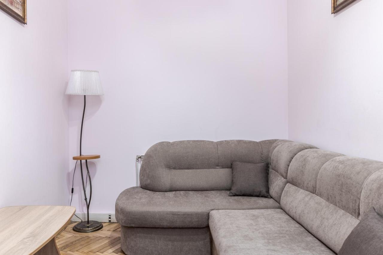 Striltsiv Apartment Lviv Bagian luar foto